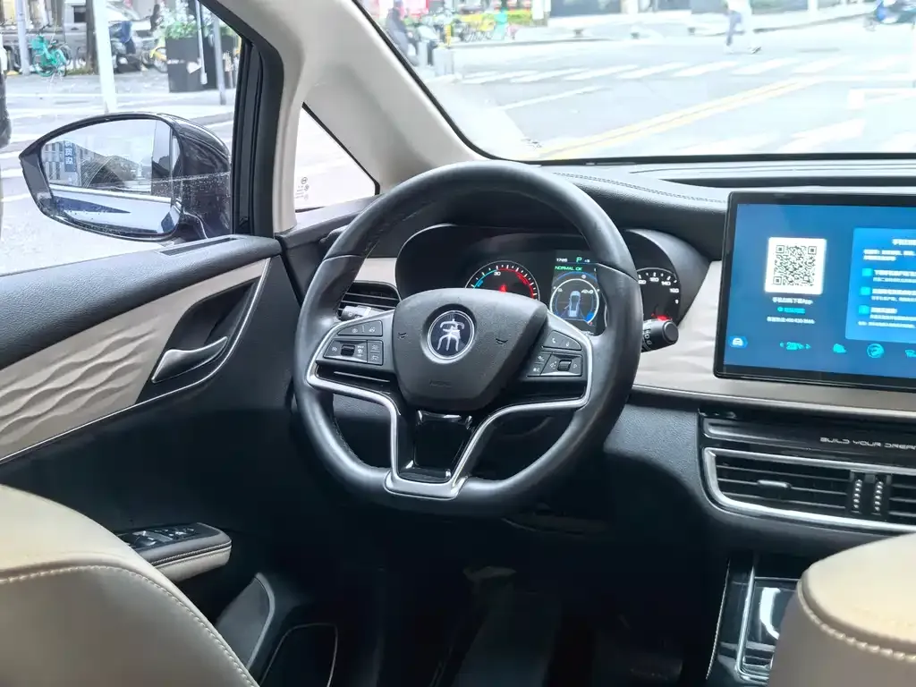 BYD MAX New Energy — фото 2
