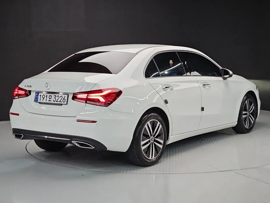 Mercedes-Benz A-Class — фото 5