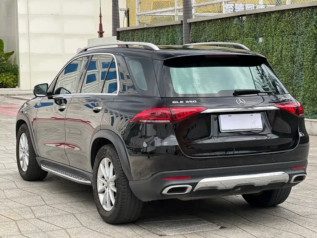 Mercedes-Benz GLE (Import) — фото 8