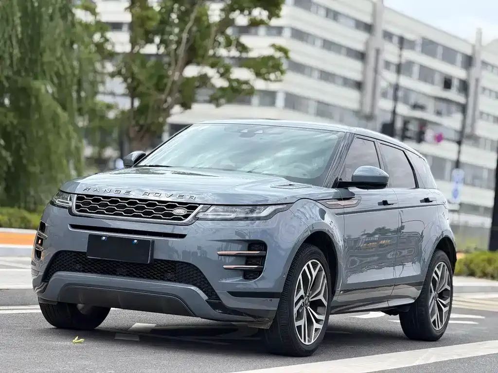 Land Rover Evoque — фото 1