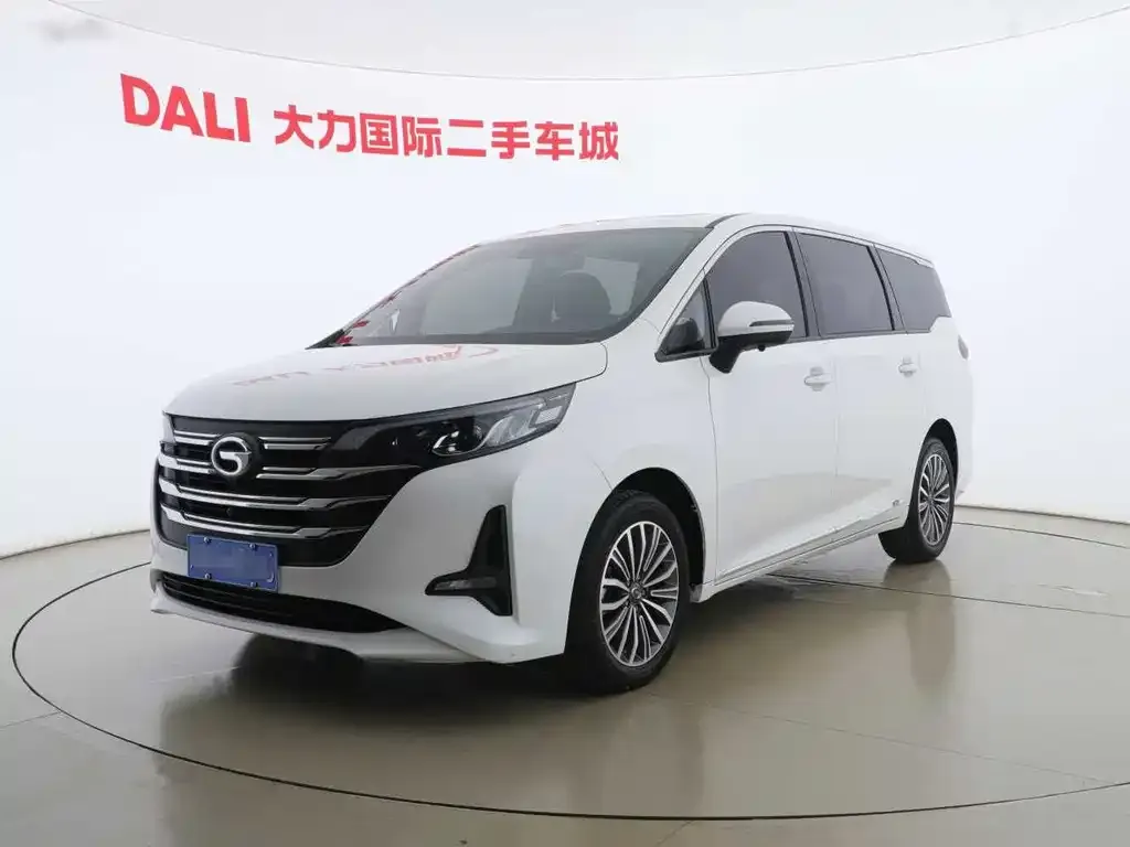 GAC Motor Trumpchi M6 — фото 1