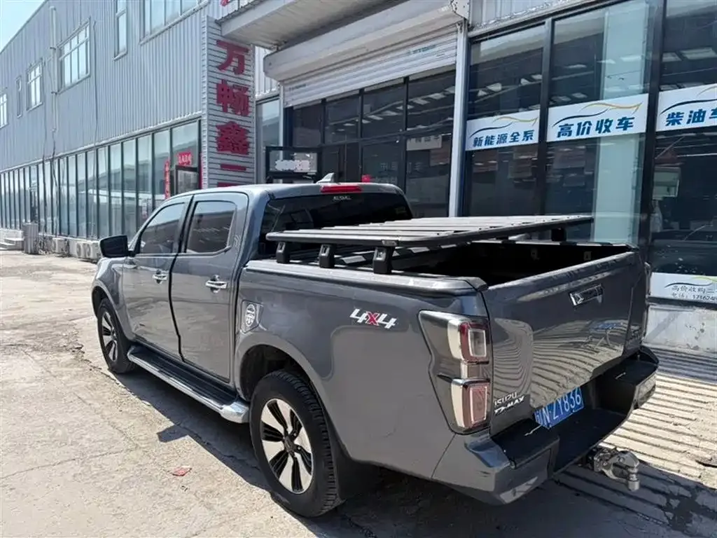 Isuzu D-MAX — фото 4