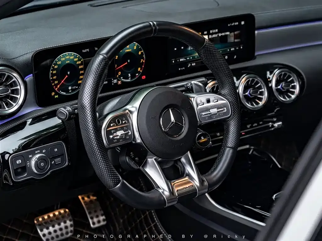 Mercedes-Benz A-Class AMG (Import) — фото 8