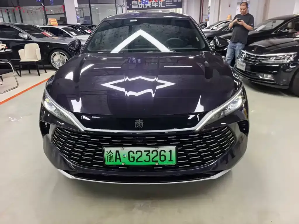 BYD Qin L — фото 1