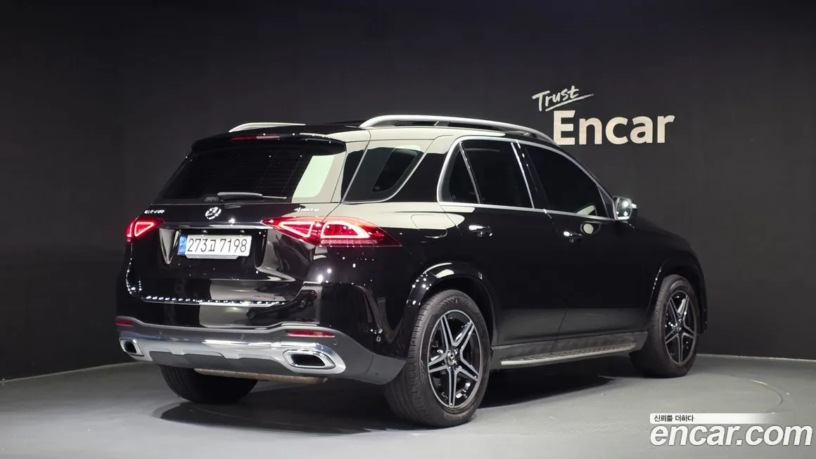 Mercedes-Benz GLE-Class — фото 10