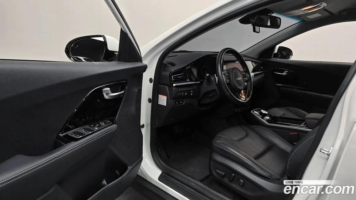 Kia Niro — фото 2