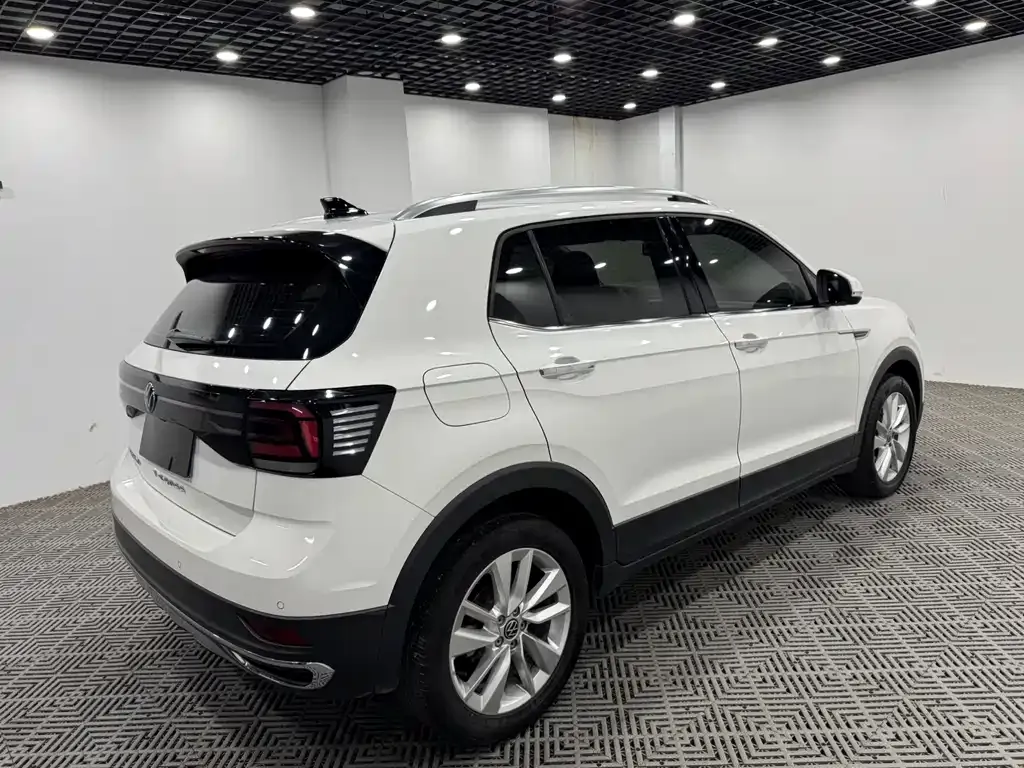 Volkswagen T-Cross — фото 3