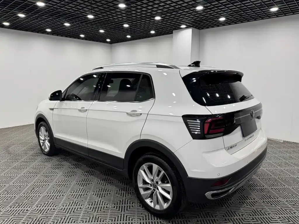Volkswagen T-Cross — фото 4