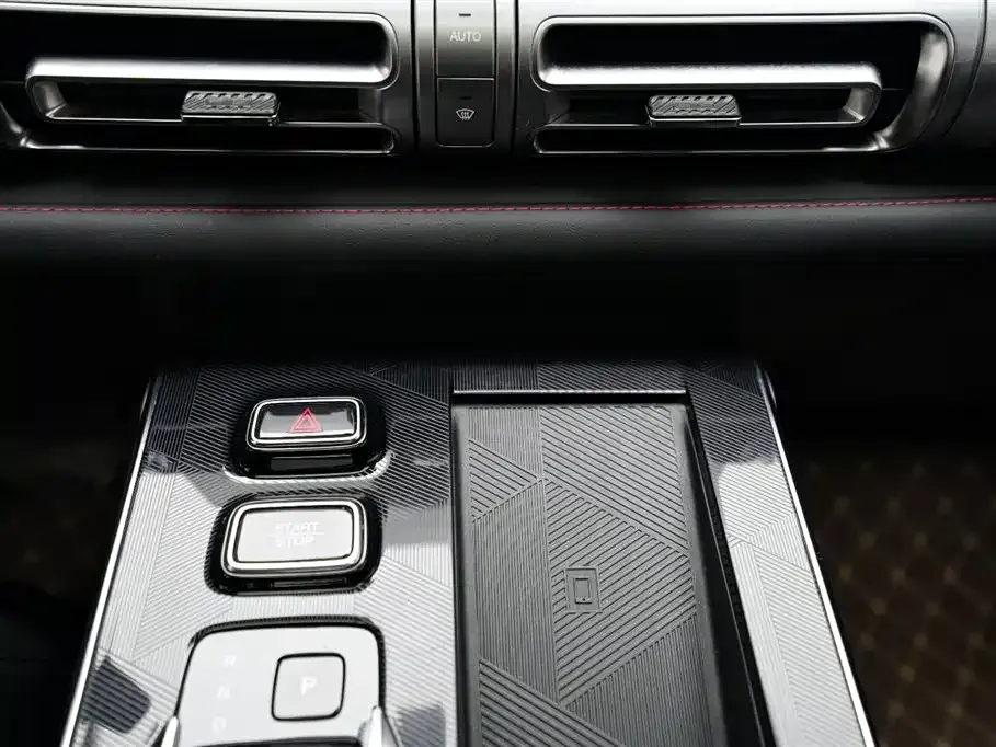 GAC Motor Shadow Cool — фото 10