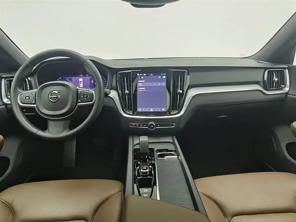 Volvo S60 — фото 10