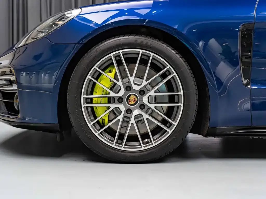 Porsche Panamera Hybrid — фото 5