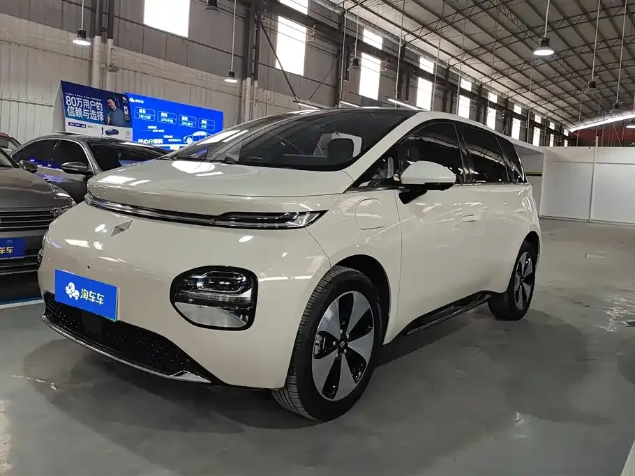 Baojun Yunduo — фото 1