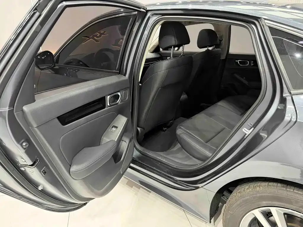 Honda Civic — фото 6