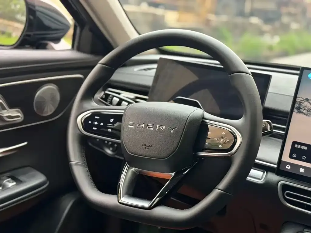 Chery Arrizo 8 PRO — фото 4