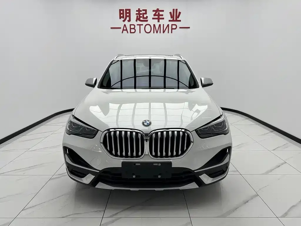 BMW X1 — фото 6