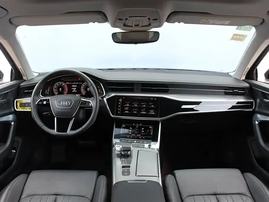 Audi A6L — фото 10