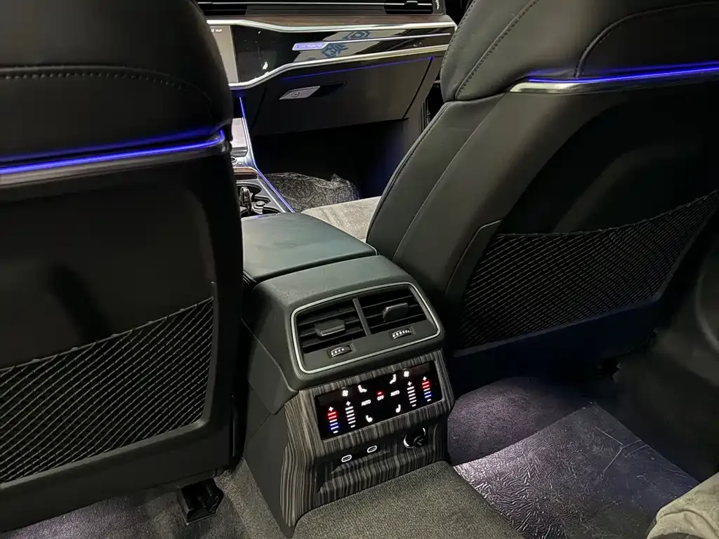 Audi A6L — фото 4