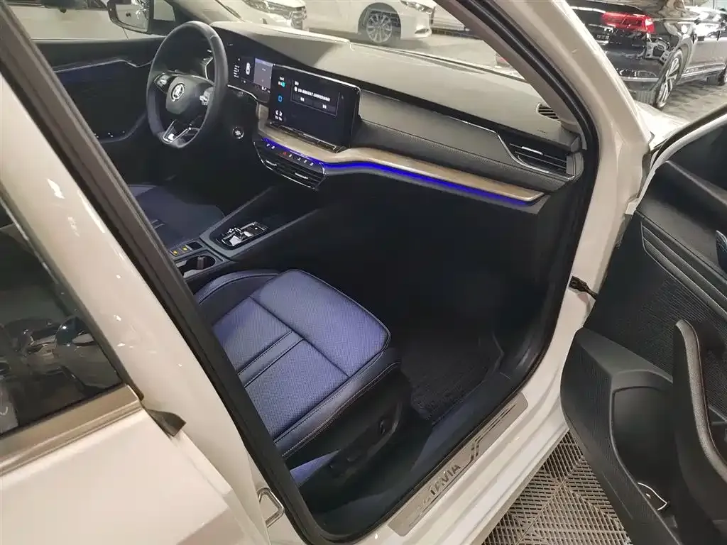 Skoda Octavia — фото 9