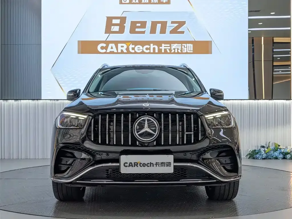 Mercedes-Benz GLE — фото 1