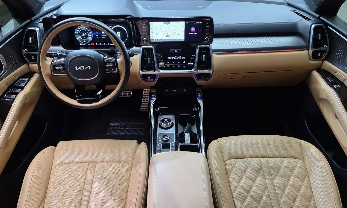 Kia Sorento — фото 7