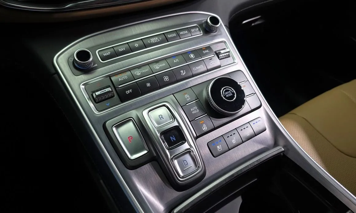 Hyundai Santafe — фото 9