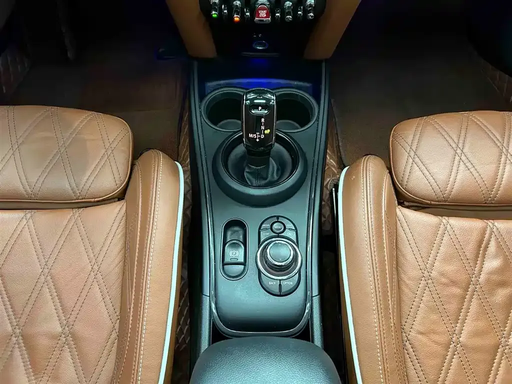 MINI Countryman — фото 10