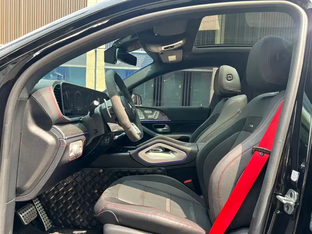 Mercedes-Benz GLE Coupe AMG — фото 7