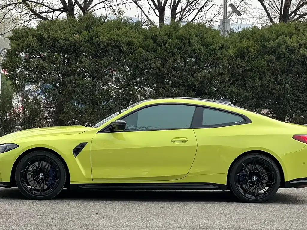 BMW M4 — фото 10