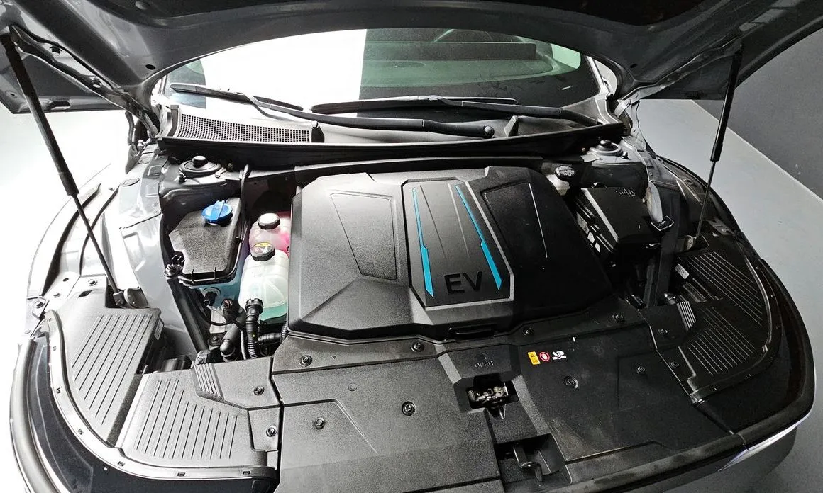 Hyundai Ioniq5 — фото 10