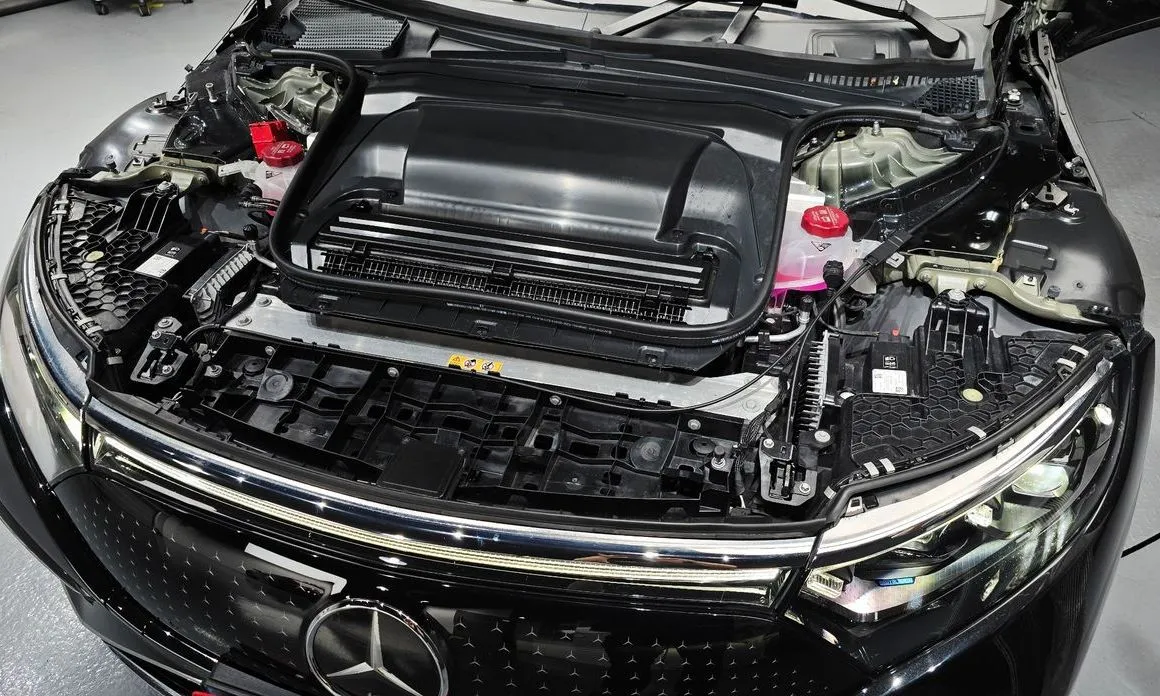 Mercedes-Benz EQS — фото 10