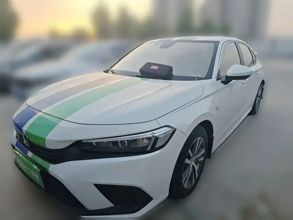Honda Civic — фото 1