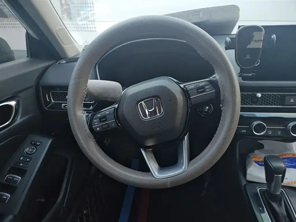 Honda Civic — фото 7