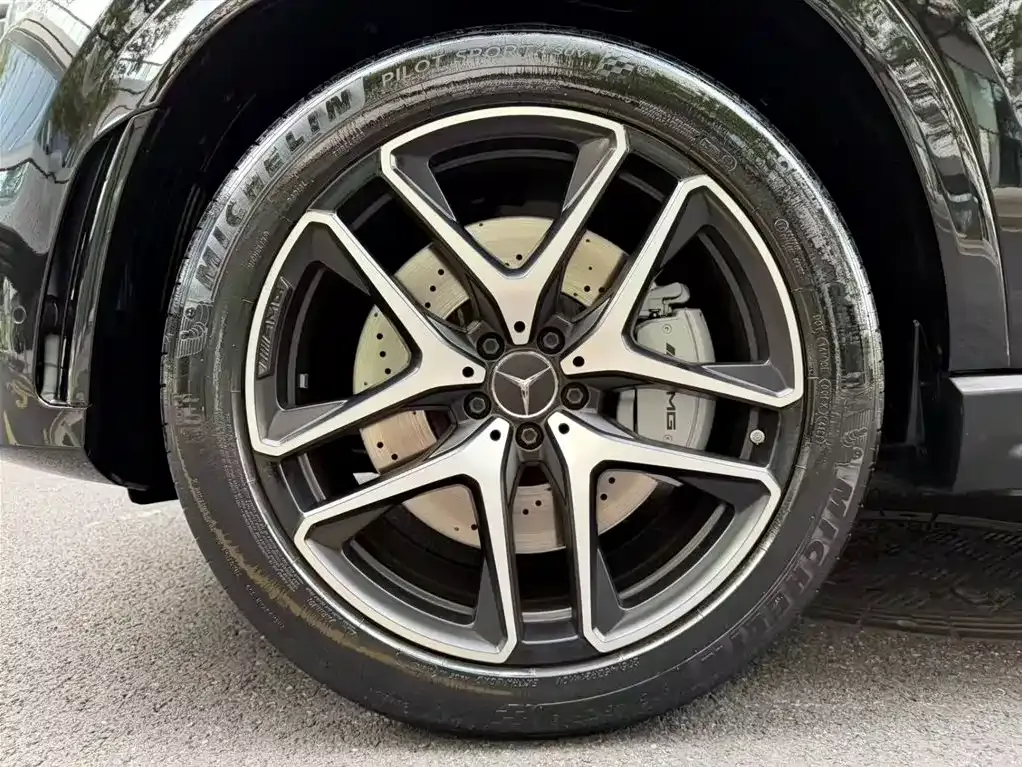 Mercedes-Benz GLE AMG — фото 4