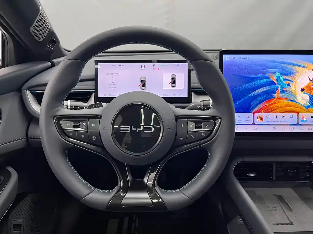 BYD Seal 06GT — фото 8