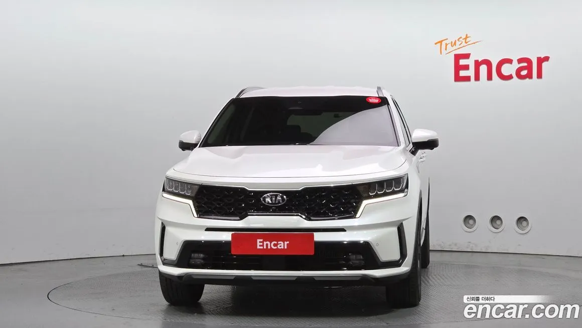 Kia Sorento — фото 5