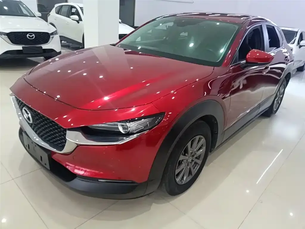 Mazda CX-30 — фото 1
