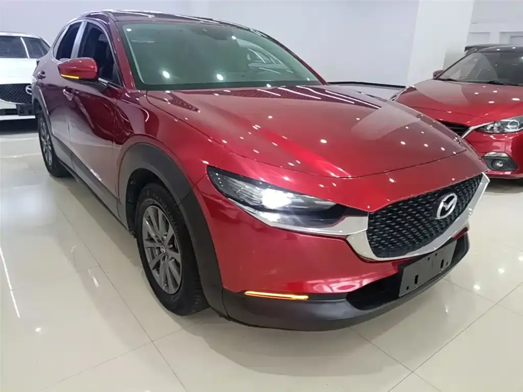 Mazda CX-30 — фото 10