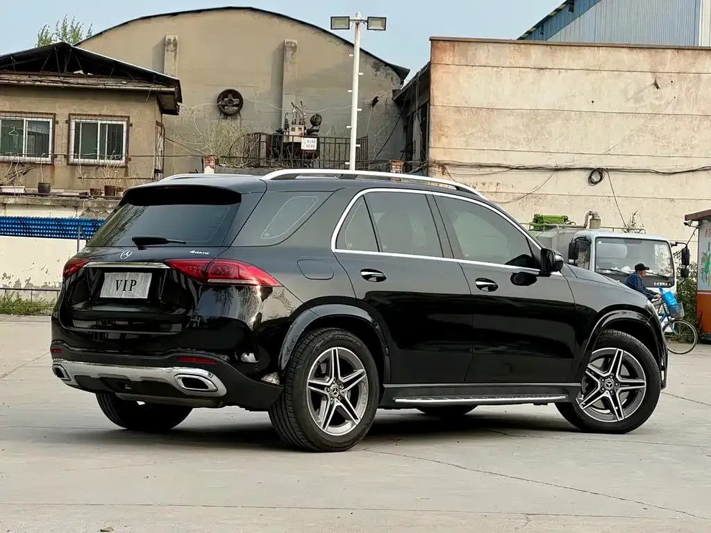 Mercedes-Benz GLE — фото 10