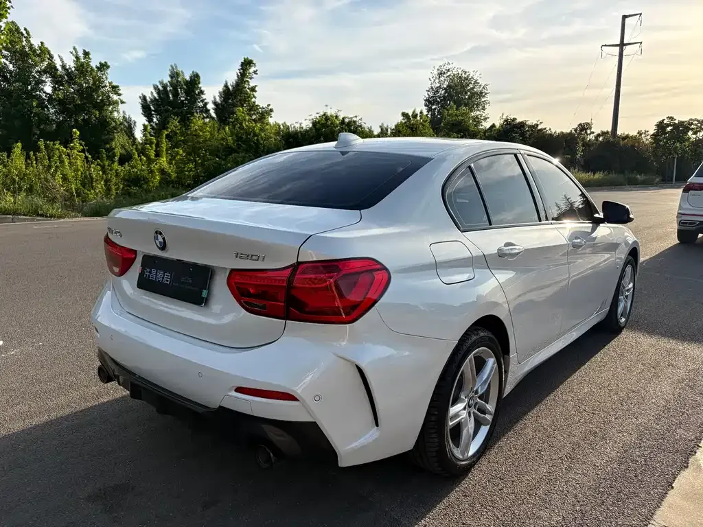 BMW 1 Series — фото 10