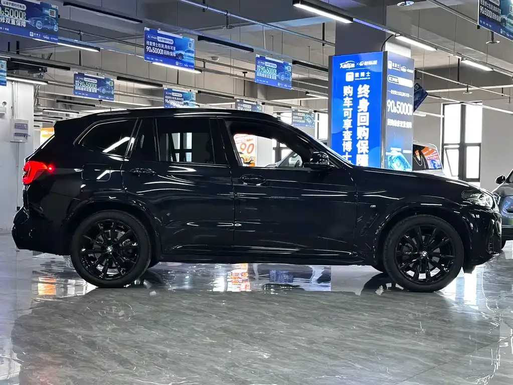 BMW X3 — фото 10