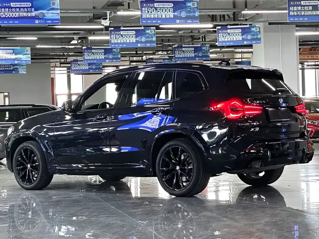 BMW X3 — фото 8