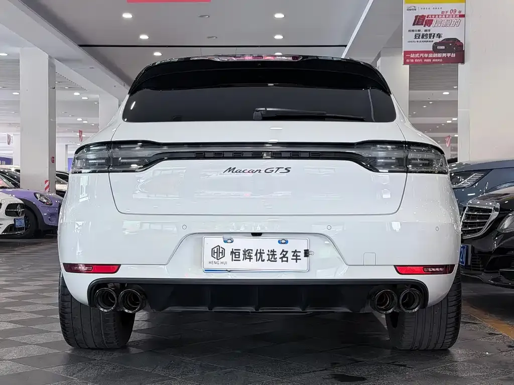 Porsche Macan — фото 2
