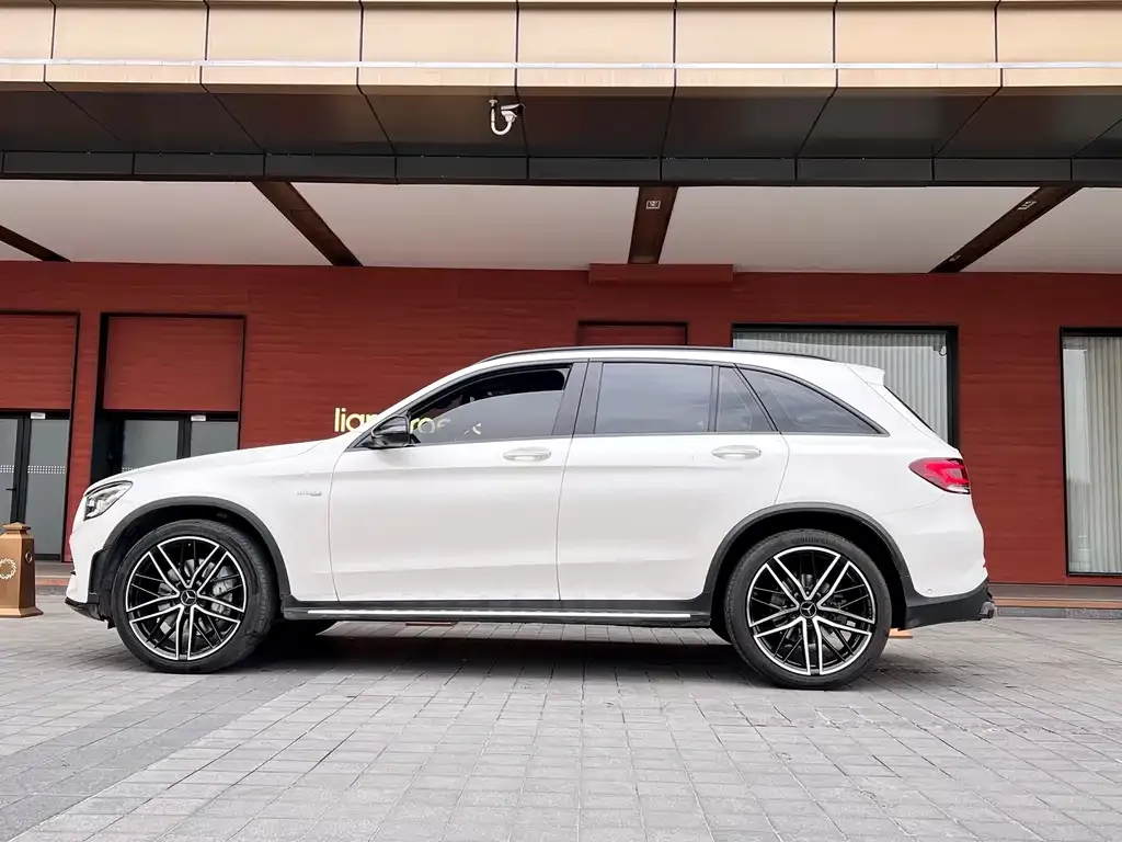 Mercedes-Benz GLC AMG — фото 4