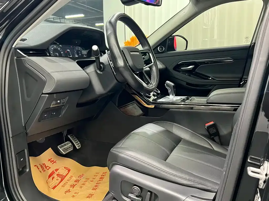 Land Rover Evoque — фото 8
