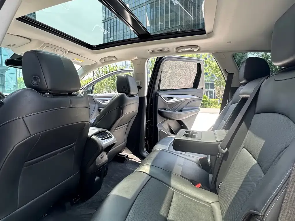 Buick Enclave — фото 2