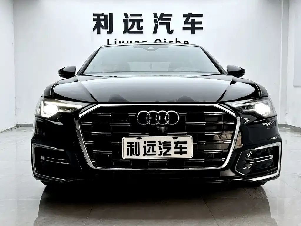 Audi A6L — фото 2