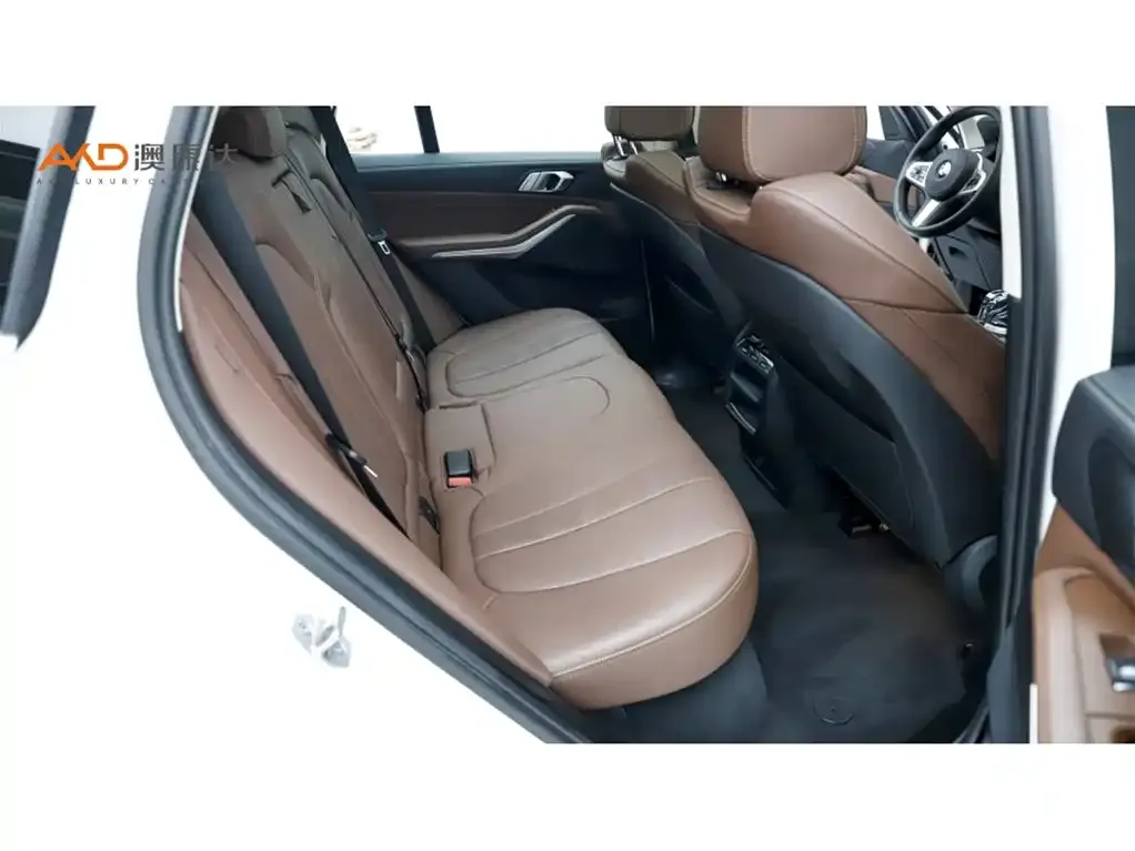 BMW X5 (Import) — фото 7