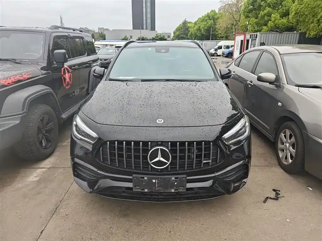 Mercedes-Benz GLA AMG — фото 8