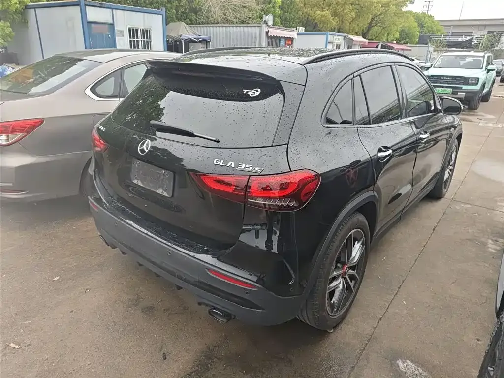 Mercedes-Benz GLA AMG — фото 6