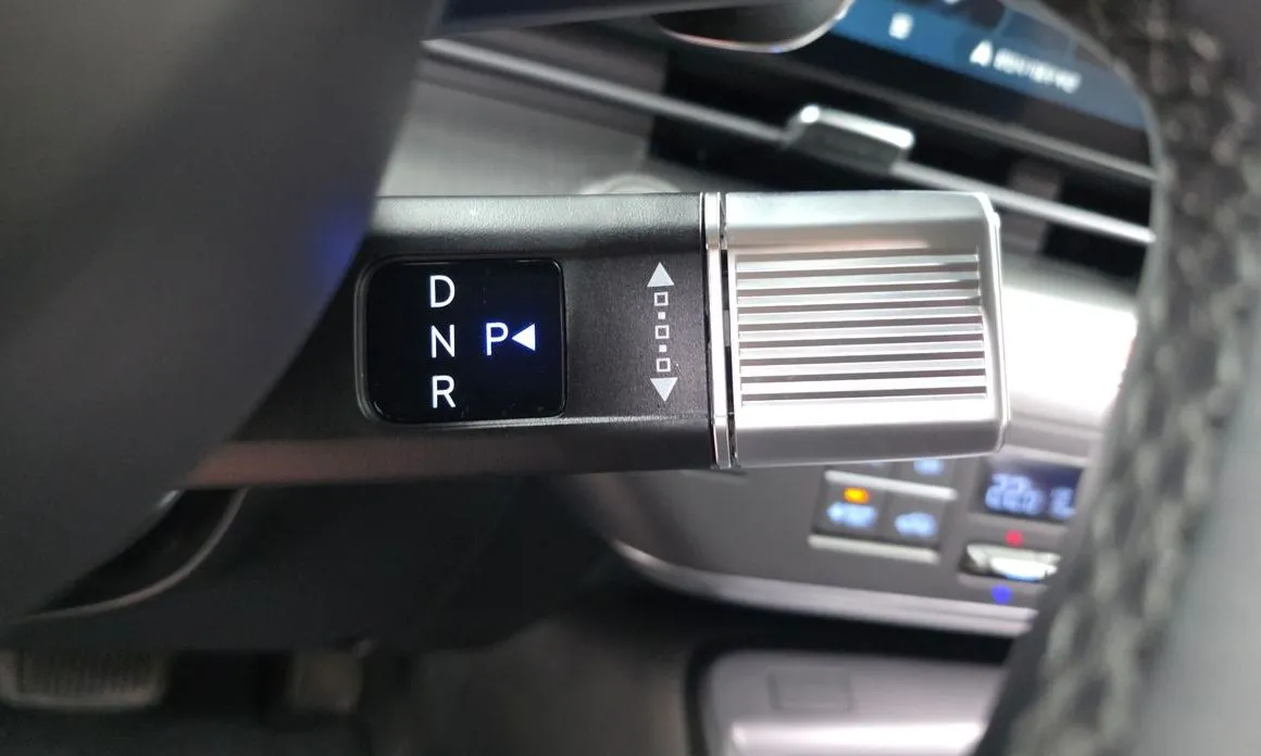 Hyundai Kona — фото 3